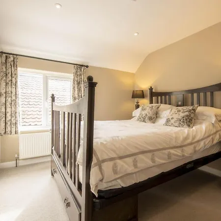 1 School Lane Casa de Férias *